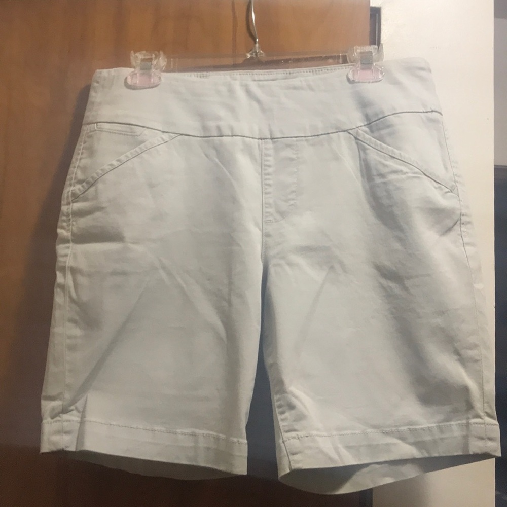 Jag jeans shorts Ainsley pull on khaki stretch